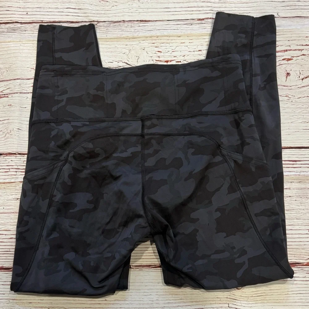 Lululemon Fast and Free Tight Il 25
